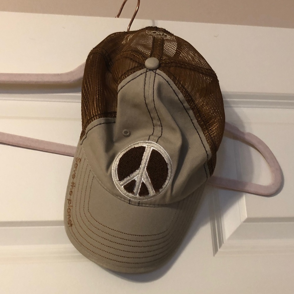 Hard Rock Cafe Brown and Tan Hat